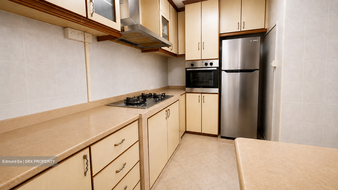 Blk 539 Serangoon North Avenue 4 (Serangoon), HDB Executive #579852601